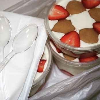 Miss Banana Puddin - strawberries in a jar and a spoon - Desserts Near Me - Los Angeles, California Miss Banana Puddin - strawberries in a jar and a spoon - Desserts Near Me - Los Angeles, California
