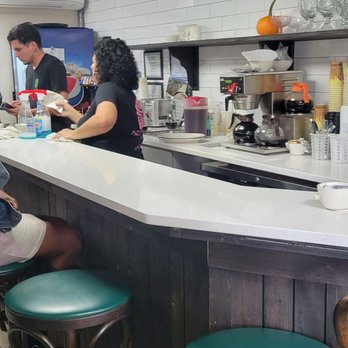 Brittany’s Cafe - Counter seating - Breakfast & Brunch Near Me - Atlantic City, New Jersey Brittany’s Cafe - Counter seating - Breakfast & Brunch Near Me - Atlantic City, New Jersey