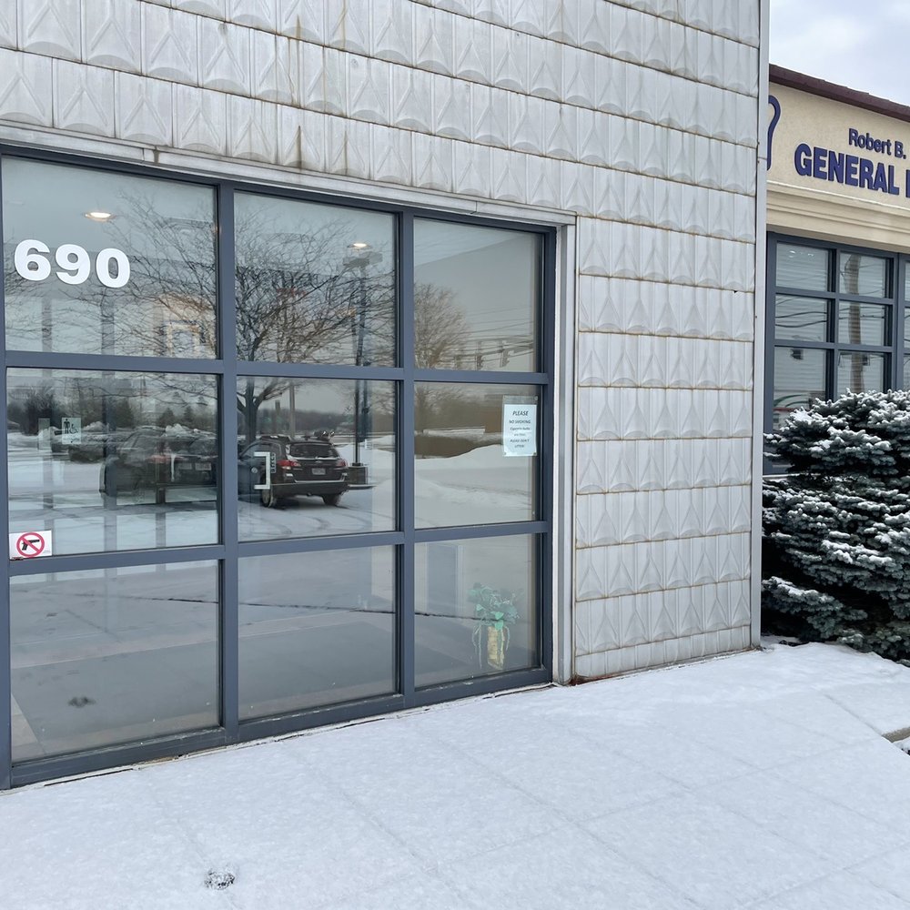 Robert B Lowe, DDS - Entrance - General Dentistry Near Me - Gahanna, Ohio Robert B Lowe, DDS - Entrance - General Dentistry Near Me - Gahanna, Ohio