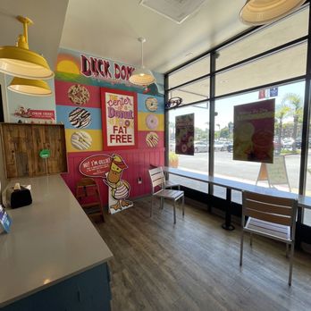 Duck Donuts - seating - Donuts Near Me - Huntington Beach, California
