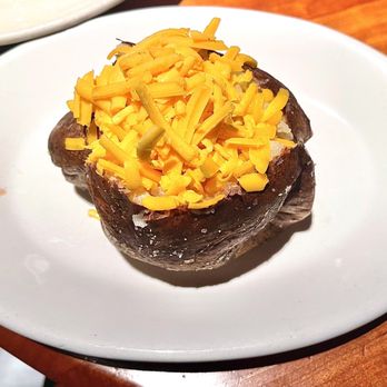 Houston's Restaurant - Baked Potato with Cheddar Cheese - American Near Me - Hackensack, New Jersey