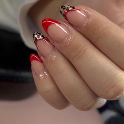 The Jewel Spa & Salon - Nails by Hope
