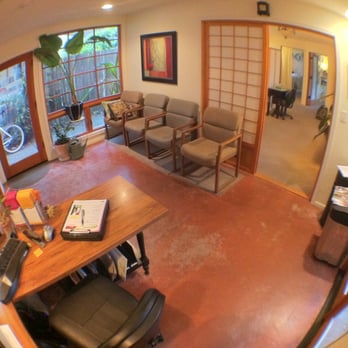 Wilson Chiropractic - Reception Area. Just one block from UCD Campus! Serving Davis since 1977! - Chiropractors Near Me - Davis, California Wilson Chiropractic - Reception Area. Just one block from UCD Campus! Serving Davis since 1977! - Chiropractors Near Me - Davis, California