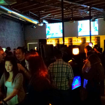 EightyTwo - Bars Near Me - Los Angeles, California