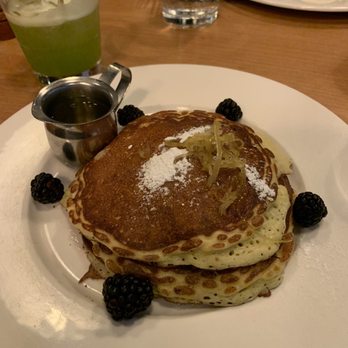 Beatrix - Streeterville - Lemon pancakes - New American Near Me - Chicago, Illinois