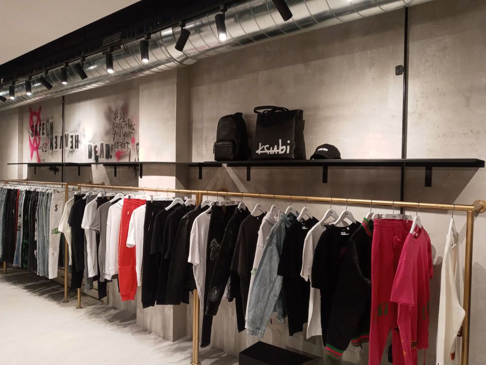 KSUBI Updated November 2024 10 Photos 58 E Walton St, Chicago