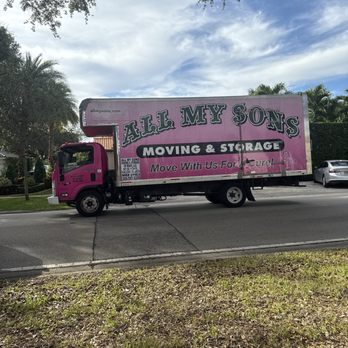 All My Sons Moving & Storage - All My Sons beat up moving storage truck that couldn't make a left turn into my house on a avenue for 27 minutes. - Movers Near Me - Hialeah, Florida