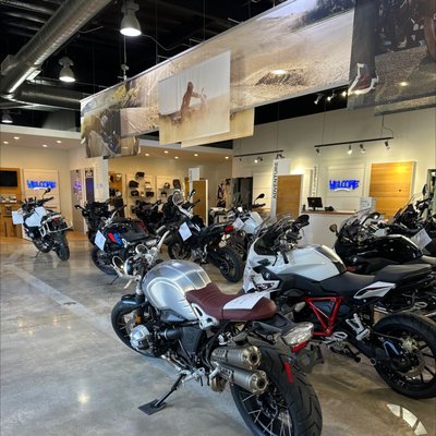 BMW MOTORCYCLES OF VENTURA COUNTY - Updated July 2025 - 63 Photos & 82 ...