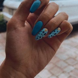 Nails Nails
