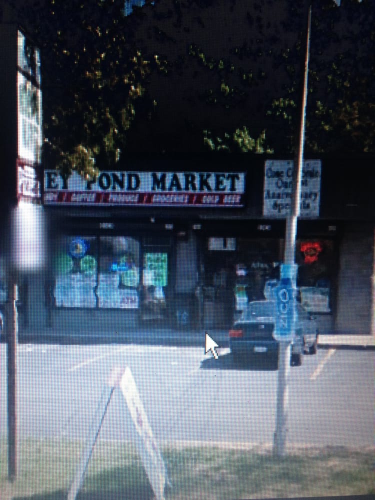 MOONEY POND DELI & MARKET Updated September 2024 11 Reviews 374
