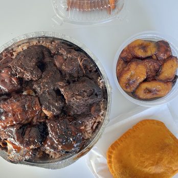 Coconut Island Grill & Bar - Large order! 1/2 jerk chicken 1/2 brown stew chicken Sweet plantains Mild beef patty Carrot cake - Caribbean Near Me - Ridge, New York Coconut Island Grill & Bar - Large order! 1/2 jerk chicken 1/2 brown stew chicken Sweet plantains Mild beef patty Carrot cake - Caribbean Near Me - Ridge, New York