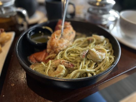 Tidal Raves Seafood Grill by null