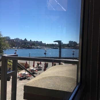 LURE Restaurant & Bar - Seafood Near Me - Victoria, British Columbia