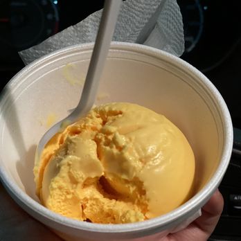 La Michoacana  - "Vanilla"(rompope) ice cream. - Mexican Near Me - Vallejo, California