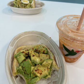 Robeks Fresh Juices & Smoothies - Avocado toast - Juice Bars & Smoothies Near Me - Sandy, Utah