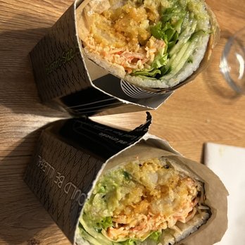 Blk Mkt Eats - Cali Gold - Sushi Bars Near Me - Maplewood, Missouri
