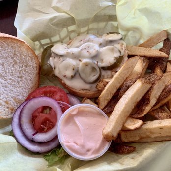 Tailgaters Sports Bar - Chicken sandwich with pepper jack and jalapeños. Don't miss the hand cut fries! - Sports Bars Near Me - Arco, Idaho Tailgaters Sports Bar - Chicken sandwich with pepper jack and jalapeños. Don't miss the hand cut fries! - Sports Bars Near Me - Arco, Idaho