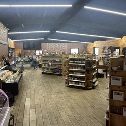 Primitive Olde Crow & Winery