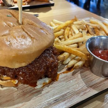 Twin Peaks - Nashville hot chicken sandwich and fries - New American Near Me - Columbus, Ohio Twin Peaks - Nashville hot chicken sandwich and fries - New American Near Me - Columbus, Ohio