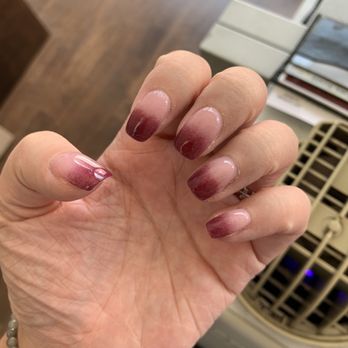 See U Nail Spa - Beautiful ombré powder gel - Nail Salons Near Me - Lynbrook, New York