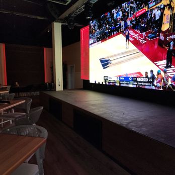 Beach House Las Olas - Sports Bars Near Me - Fort Lauderdale, Florida Beach House Las Olas - Sports Bars Near Me - Fort Lauderdale, Florida