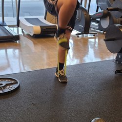 Maximum Performance - Glute hip development youth athletes increases turn over while sprinting