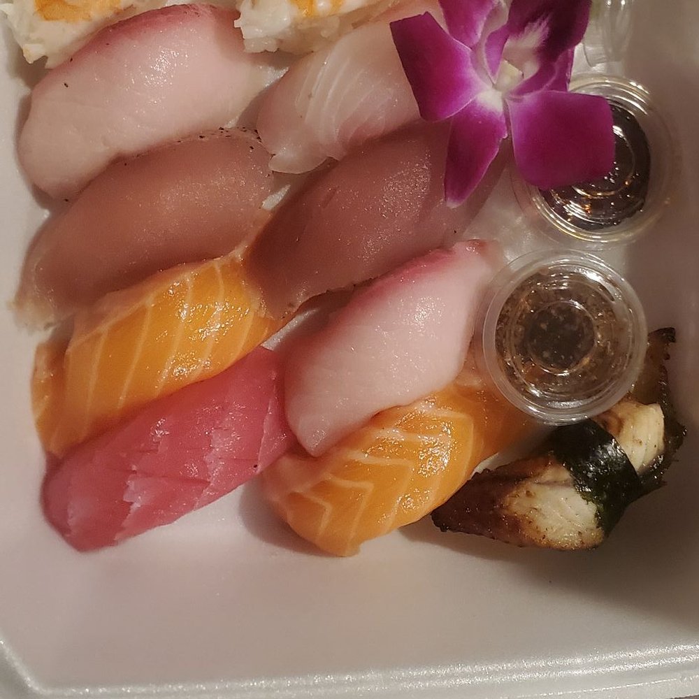 Mui sushi - Sushi Bars Near Me - Bell Gardens, California Mui sushi - Sushi Bars Near Me - Bell Gardens, California