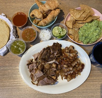 Las Carnitas Uruapan by null