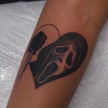 Lucky Kat Tattoo - Ghost face - Tattoo Near Me - Chicago, Illinois Lucky Kat Tattoo - Ghost face - Tattoo Near Me - Chicago, Illinois