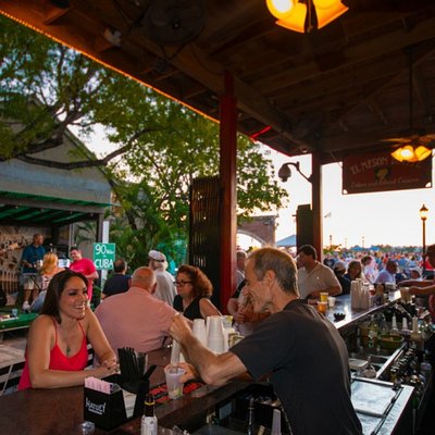 El Meson De Pepe's Restaurant & Bar by null