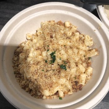 Scorpacciata Pizza - Macaroni and cheese - Italian Near Me - Shaker Heights, Ohio