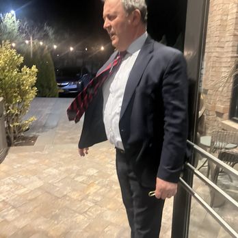 Il Toscano Seafood & Steak - This is the owner yelling as he escorted us out the door after making us pay for an un eaten meal. - Tuscan Near Me - Commack, New York Il Toscano Seafood & Steak - This is the owner yelling as he escorted us out the door after making us pay for an un eaten meal. - Tuscan Near Me - Commack, New York