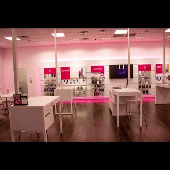 T-Mobile Experience Store - Mobile Phones Near Me - Kirkland, Washington T-Mobile Experience Store - Mobile Phones Near Me - Kirkland, Washington