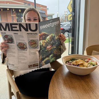 sweetgreen - Healthy Salads, Wraps, and Bowls - Fast Food Near Me - Carmel, Indiana