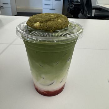 Tom N Toms - Strawberry Matcha Latte - Coffee & Tea Near Me - Los Angeles, California