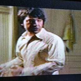 Blurry picture, especially when watching HBO. Blurry picture, especially when watching HBO.