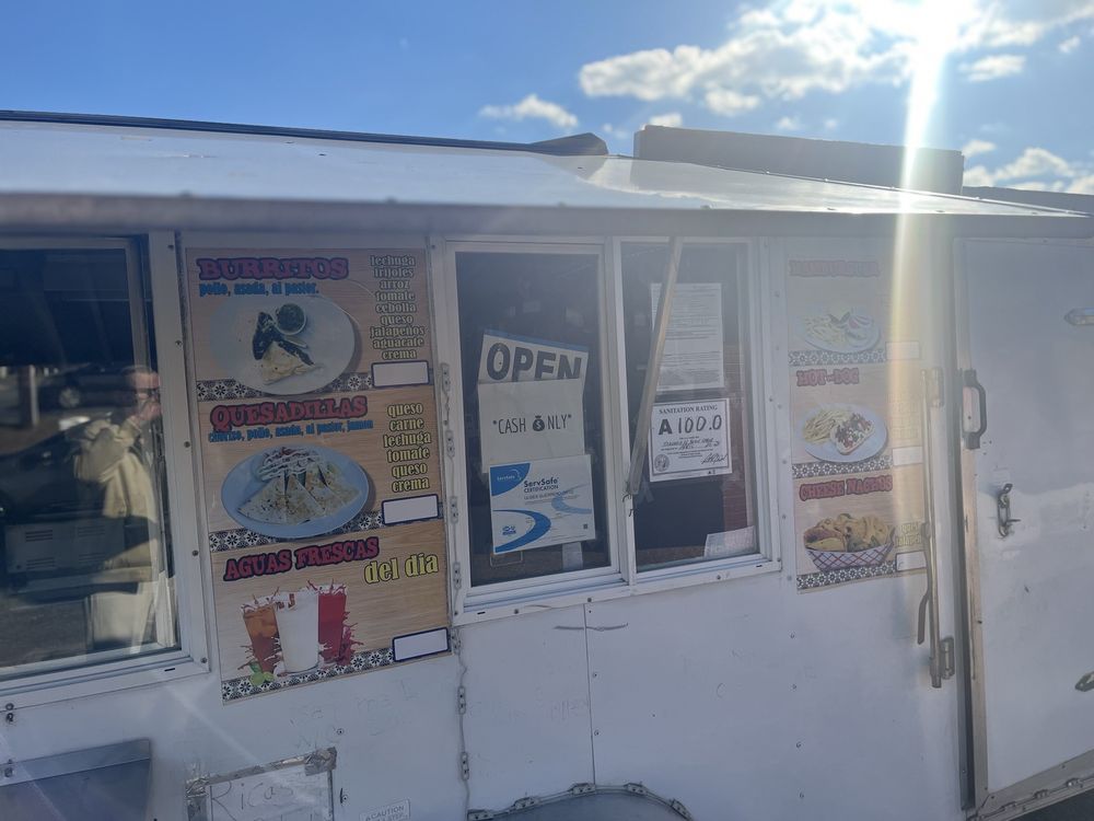 Taqueria "El Buen Sabor"