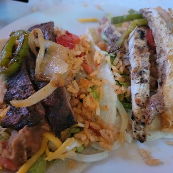 Chuy's - Fajita tacos from combo platter - Tex-Mex Near Me - Austin, Texas Chuy's - Fajita tacos from combo platter - Tex-Mex Near Me - Austin, Texas