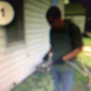Jelco Pest Solutions - Eric treating a home in Webb City - Pest Control Near Me - Joplin, Missouri Jelco Pest Solutions - Eric treating a home in Webb City - Pest Control Near Me - Joplin, Missouri