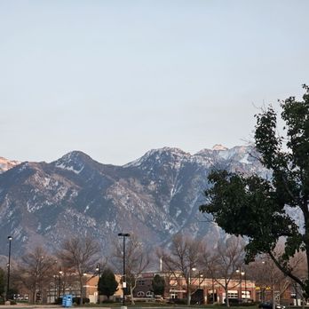 Localz Bistro - New American Near Me - Sandy, Utah