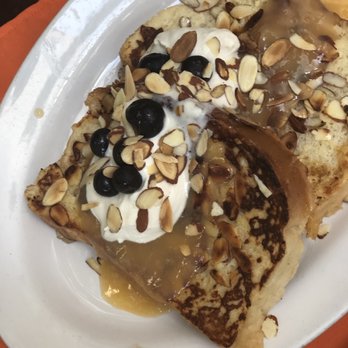 Coco's Kitchen - Almond French toast - Breakfast & Brunch Near Me - Puerto Vallarta, JAL