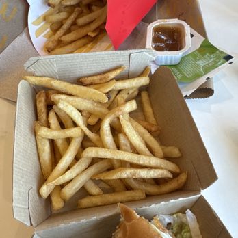 McDonald's - I need Sweet N Sour Dipping Sauce w my fries - Fast Food Near Me - Houma, Louisiana McDonald's - I need Sweet N Sour Dipping Sauce w my fries - Fast Food Near Me - Houma, Louisiana