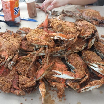 Captain James Crab House - Med steamed crabs - Seafood Near Me - Baltimore, Maryland