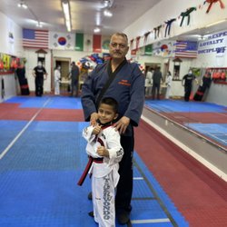 Azteca Tae Kwon Do South Gate - Frankie and Master Héctor