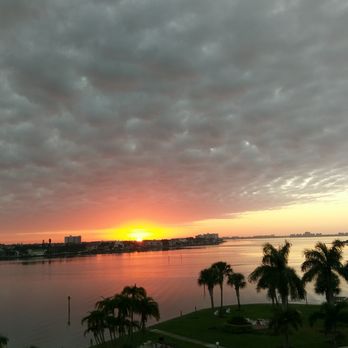 Waters Pointe Apartments - Apartments Near Me - South Pasadena, Florida Waters Pointe Apartments - Apartments Near Me - South Pasadena, Florida