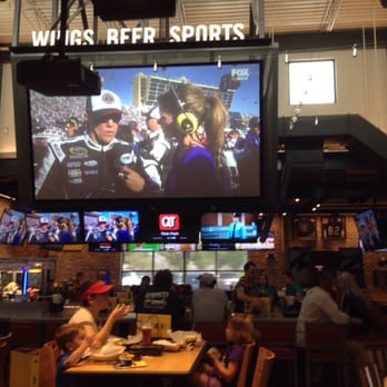 Buffalo Wild Wings - Big screen set up - American Near Me - Santee, California