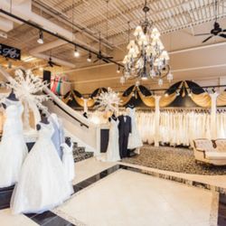 Amore Bridal & Tuxedo