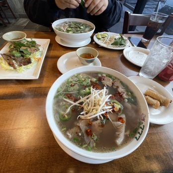 Pho Le 777 - Egg Roll (2 pcs) Pho 777 Soup Lemongrass meat Salad - Vietnamese Near Me - Chicago, Illinois