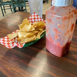 Acapulco Restaurant - Chips and salsa