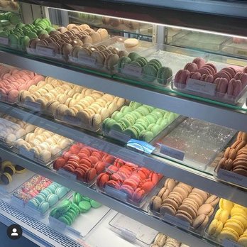Marche de Macarons - MMMMM - Macarons Near Me - Savannah, Georgia
